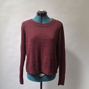 H&M burgundy sweater